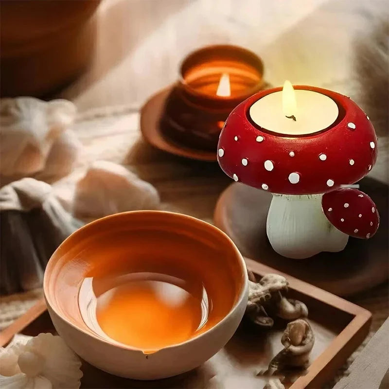 Candlestick Small Mushroom Candle Holder Home Decoration Resin Craft Decoration Creative Table Bedroom Living Room Ornaments